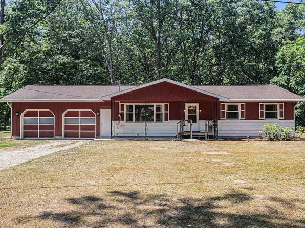 2272 53rd St, Fennville, MI 49408