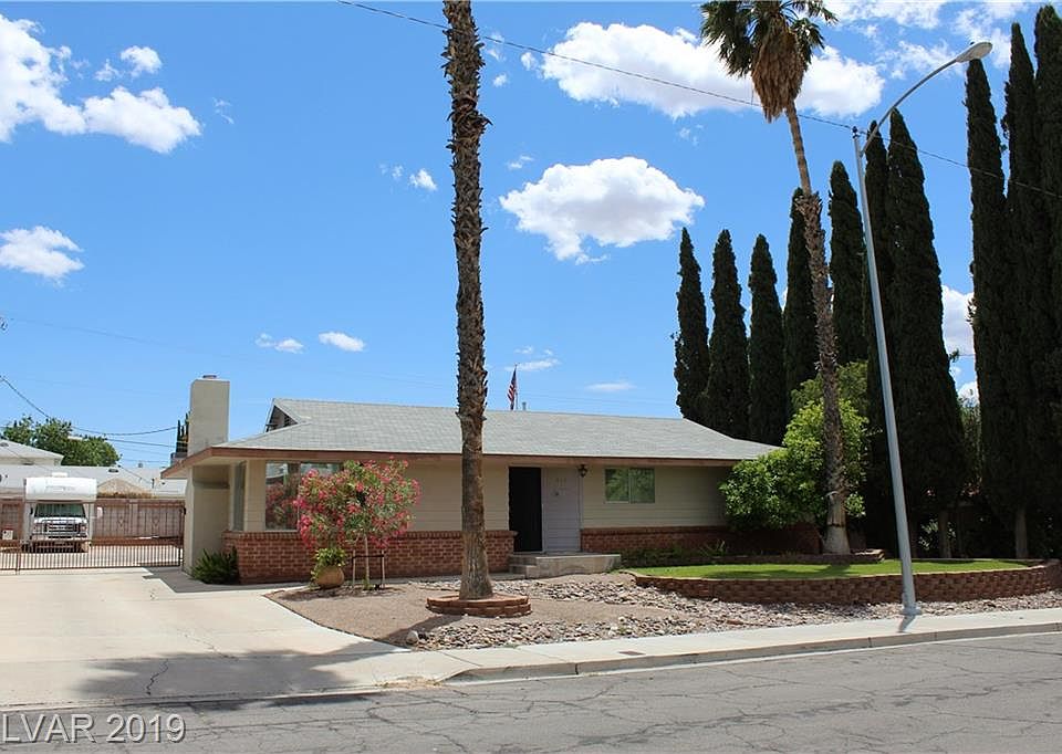 1st image of 621 Northridge Dr