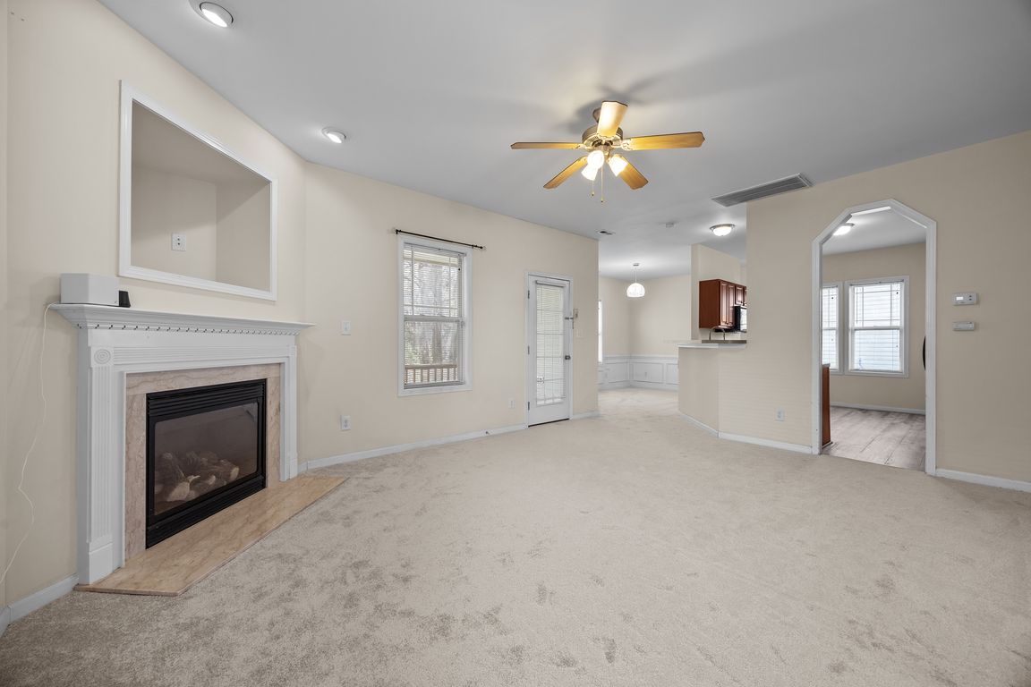 next background image