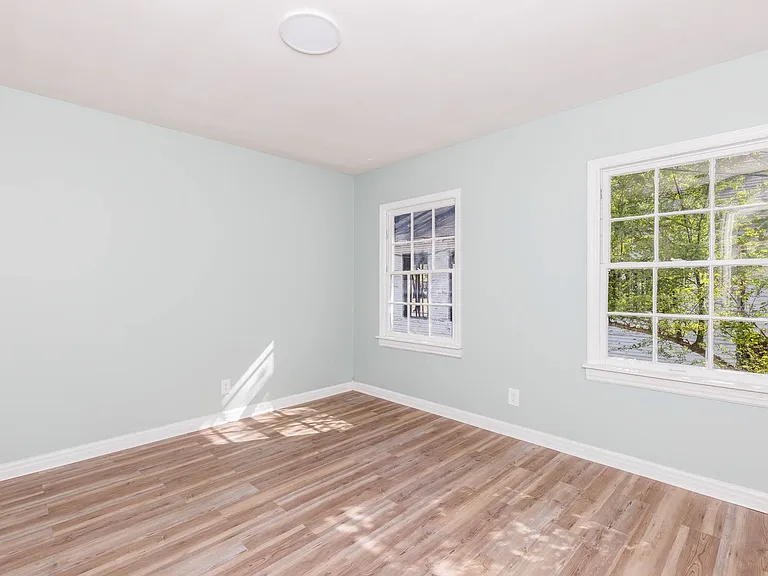 1830 Exeter Ave — Photo 12