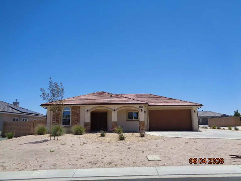 41504 Sierra Vista Way — Photo 1