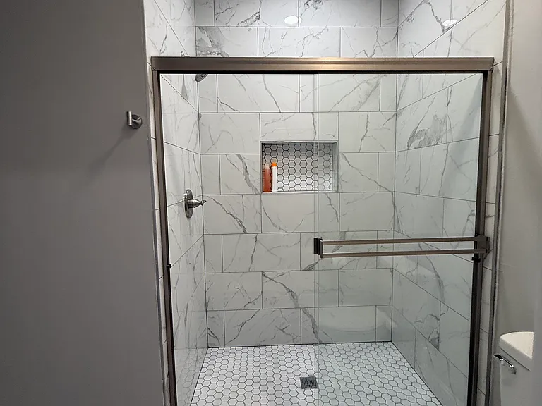 410 Peach St — Photo 8