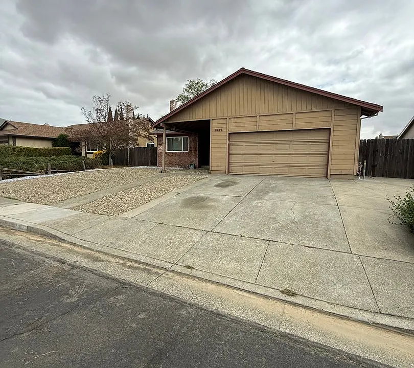 2878 Cypress Way