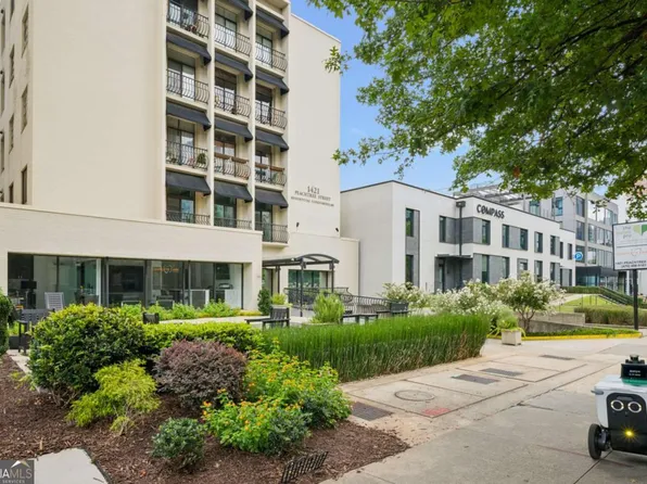 1421 Peachtree St NE APT 212, Atlanta, GA 30309