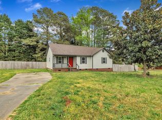 413 Dairy Rd, Clayton, NC 27520