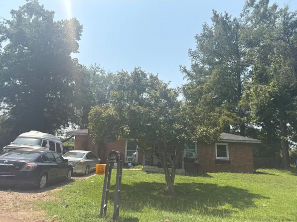 112 Sycamore Ln, Greenwood, MS 38930