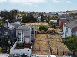 826 Pine St, Oakland, CA 94607