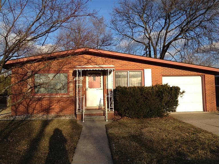 1st image of 8148 Hillcrest Blvd
