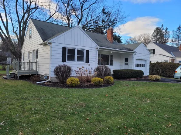 2023 Fairlawn Pkwy, Schenectady, NY 12309