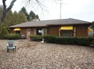 1319 Sheridan Rd, Kenosha, WI 53140