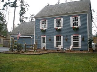 125 E Cross Island Rd, Camano Island, WA 98282