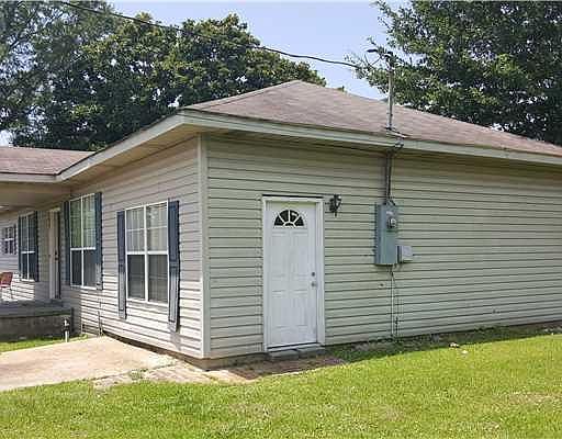 3rd image of 2403 Grimsley St
