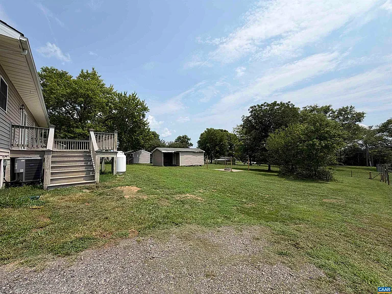 1720 Daybreak Ln — Photo 20