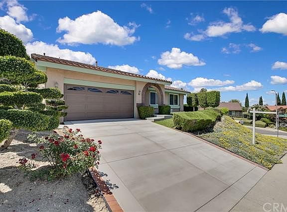 4th image of 23232 Woodleaf Dr