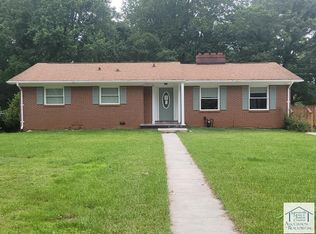 905 Corn Tassel Trl, Martinsville, VA 24112