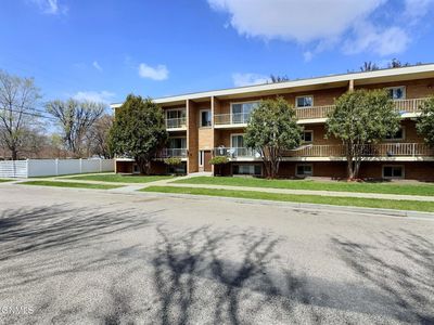 912 E Owens Ave, Bismarck, ND, 58501