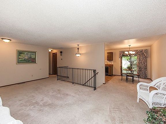 5th image of 2526 W Sunnybrook Ln