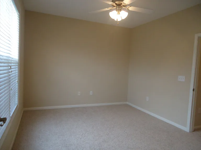 2645 McArthur Landing Cir #203 — Photo 27