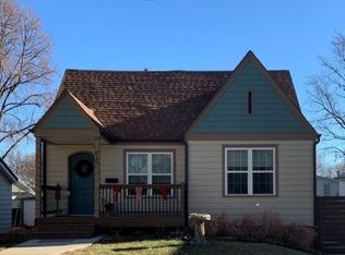 510 Pearl St, Yankton, SD 57078