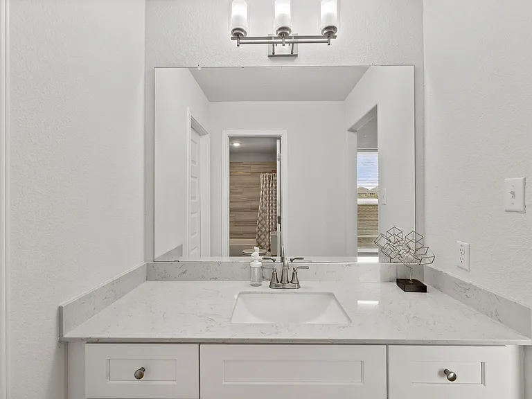 20512 Christie Marie Ln — Photo 39