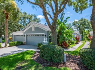 6044 Sandhill Ridge Dr, Lithia, FL 33547