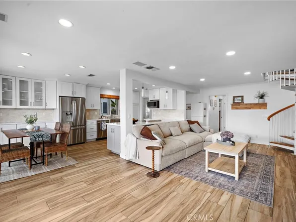 2528 University Dr, Newport Beach, CA 92660