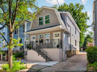 74 W 52nd St, Bayonne, NJ 07002