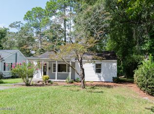 215 E Lewis St, Whiteville, NC 28472