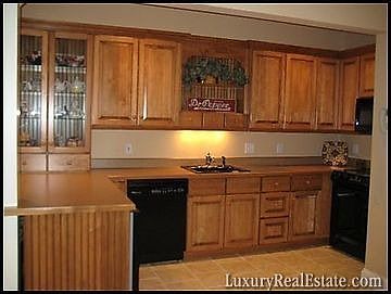 5th image of 1430 Herfordshire Ln