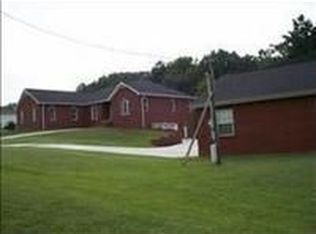 157 Skyline Dr, Dandridge, TN 37725