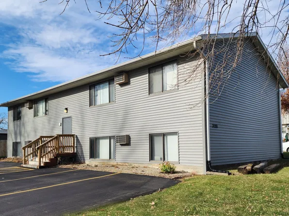 3190 8th St, 3190 8th St #4afc19119, Marion, IA 52302