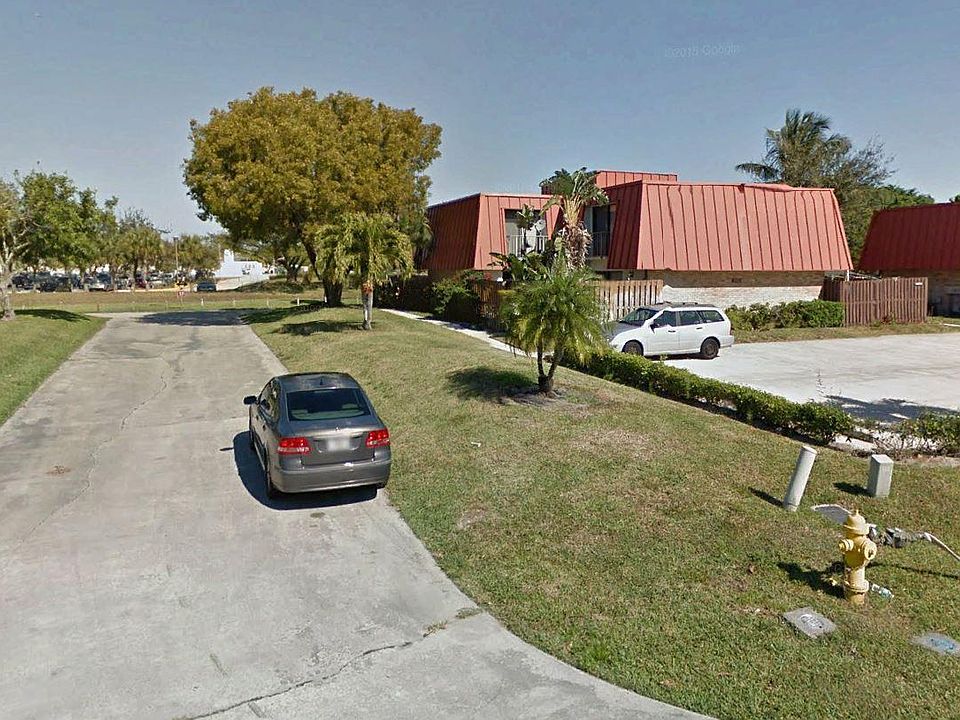 2nd image of 3356 Meridian Way N