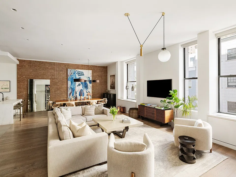 61 Irving Pl #3AB