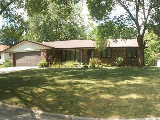 1st image of 5656 La Cresta Dr