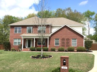 305 Loblolly Dr, Bonaire, GA 31005