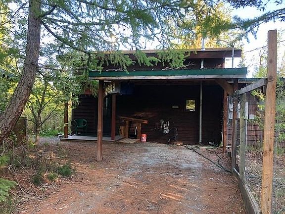 carport and northside entrance of house