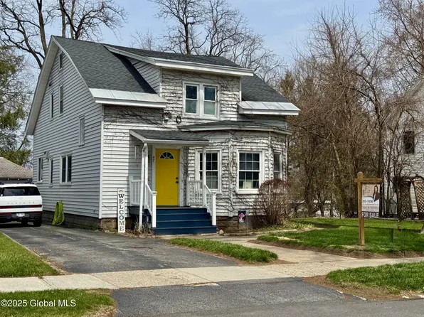 47 Washington Road, Scotia, NY 12302