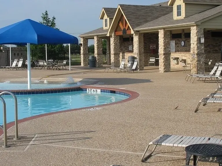 13733 Alterna Dr — Photo 30