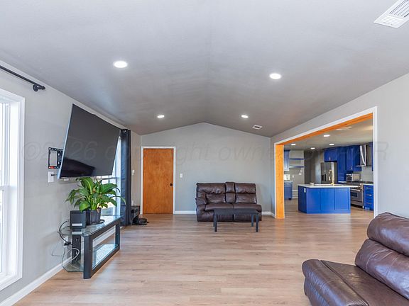 3rd image of 14175 Shenandoah Rd