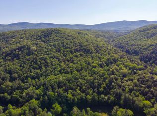 115 Kennedy Dr, Rochester, VT 05767