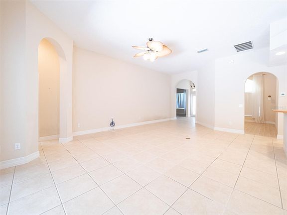 3rd image of 4245 Fawn Meadows Cir
