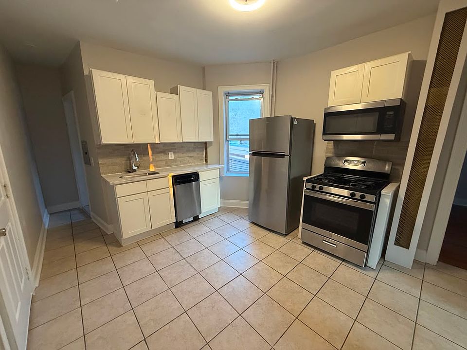 1st image of 6119 Park Ave #C44