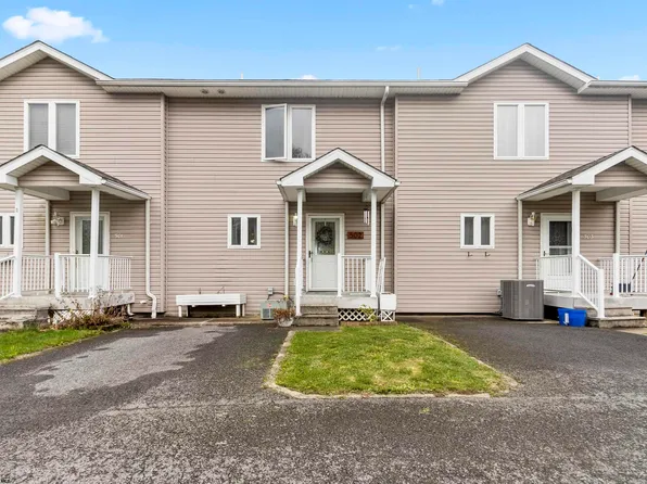 502 Pierpont Heights Dr, Morgantown, WV 26508