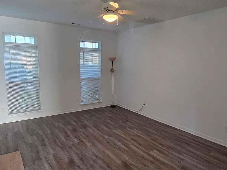 5905 Hollow Wood Ct — Photo 18