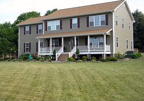 1st image of 174 Skyhigh Ln