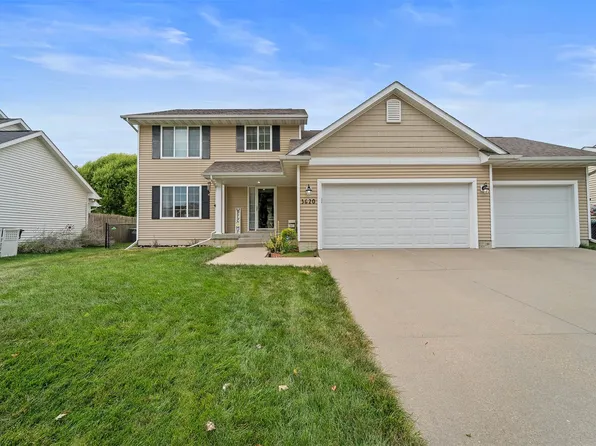 3620 Brook Run Dr, Des Moines, IA 50317
