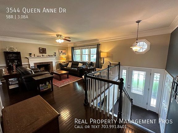 2nd image of 3544 Queen Anne Dr