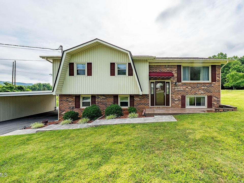 1st image of 231 Pine Laurel Cir