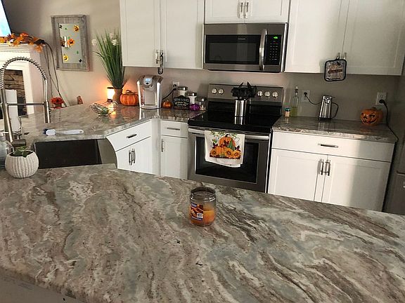 Newly renovated kitchen 