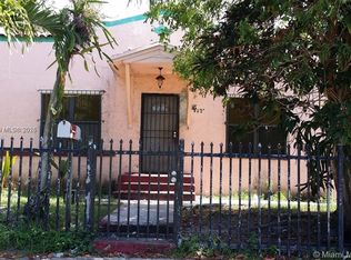462 NE 64th St, Miami, FL 33138